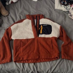 Columbia quarter zip (clips)